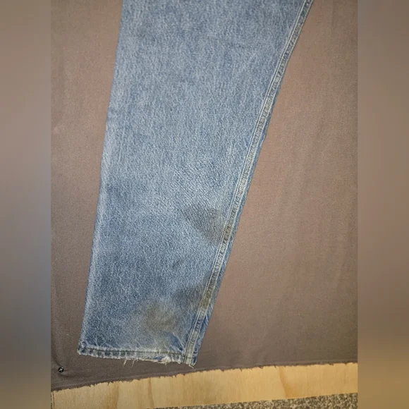 Vintage Carhartt Distressed Sun Faded Dirty Denim Jeans 34x30 - Picture 5 of 9